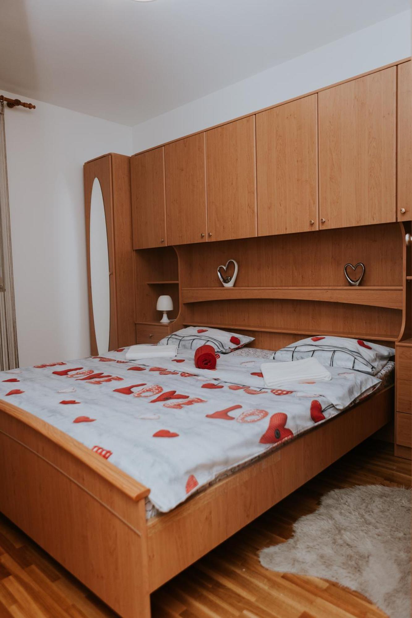 Apartman Antonio Gospić Dış mekan fotoğraf