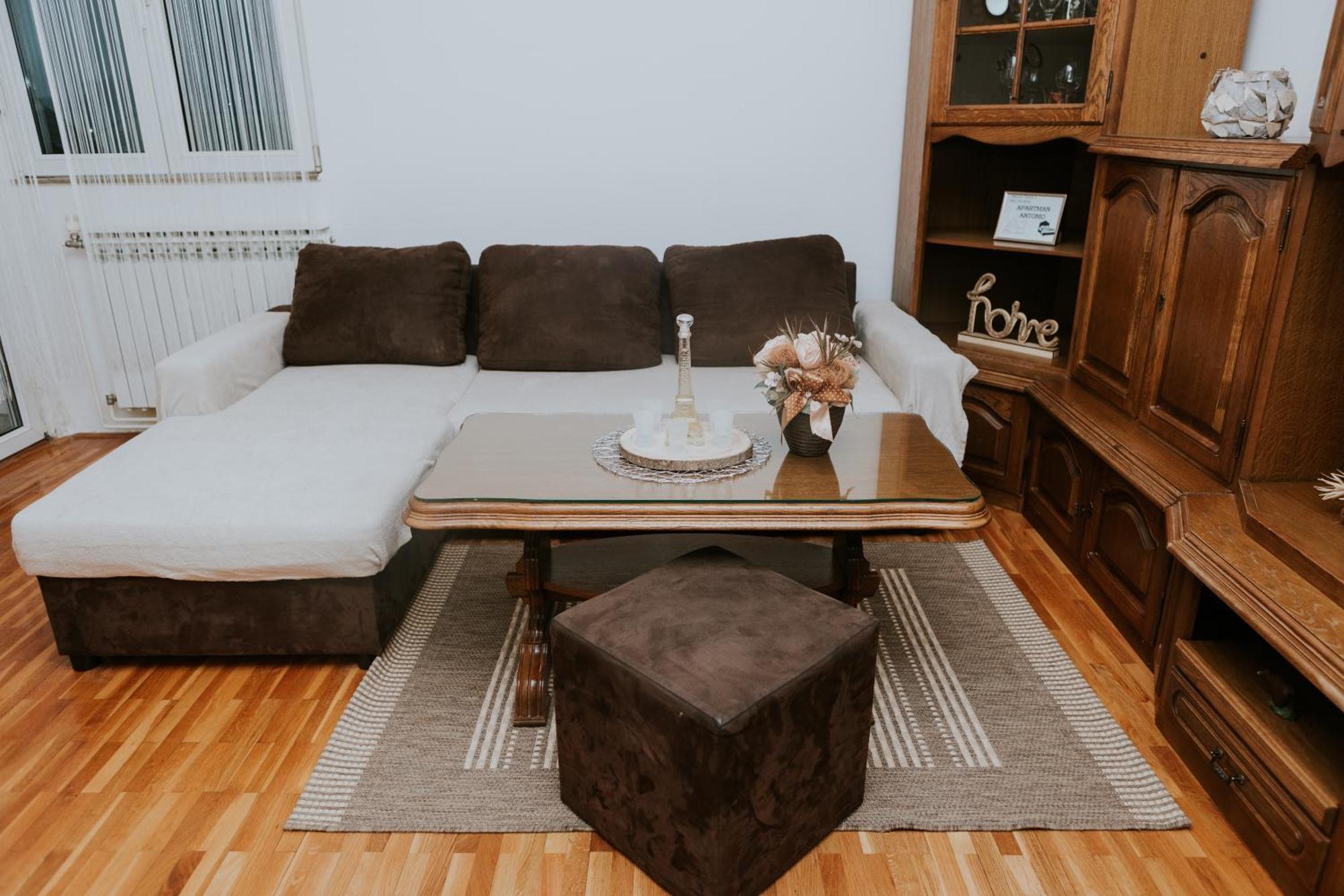 Apartman Antonio Gospić Dış mekan fotoğraf